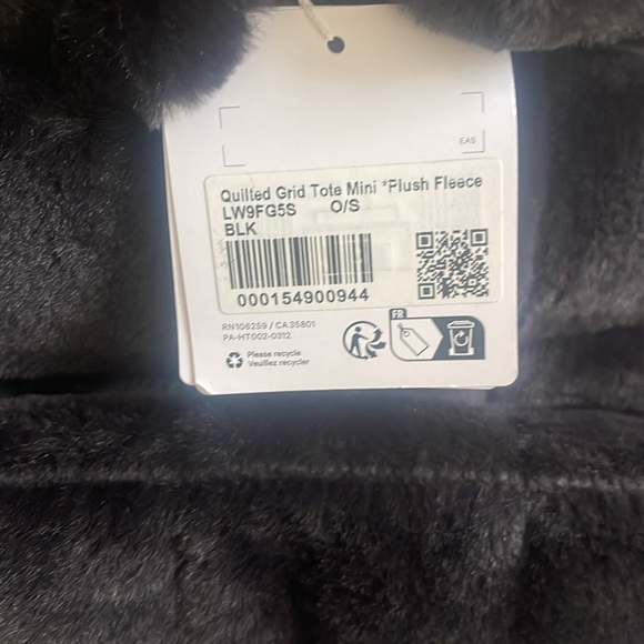 NWT Lululemon Quilted Grid Tote Bag Mini 5L *Plush Fleece - Picture 7 of 7